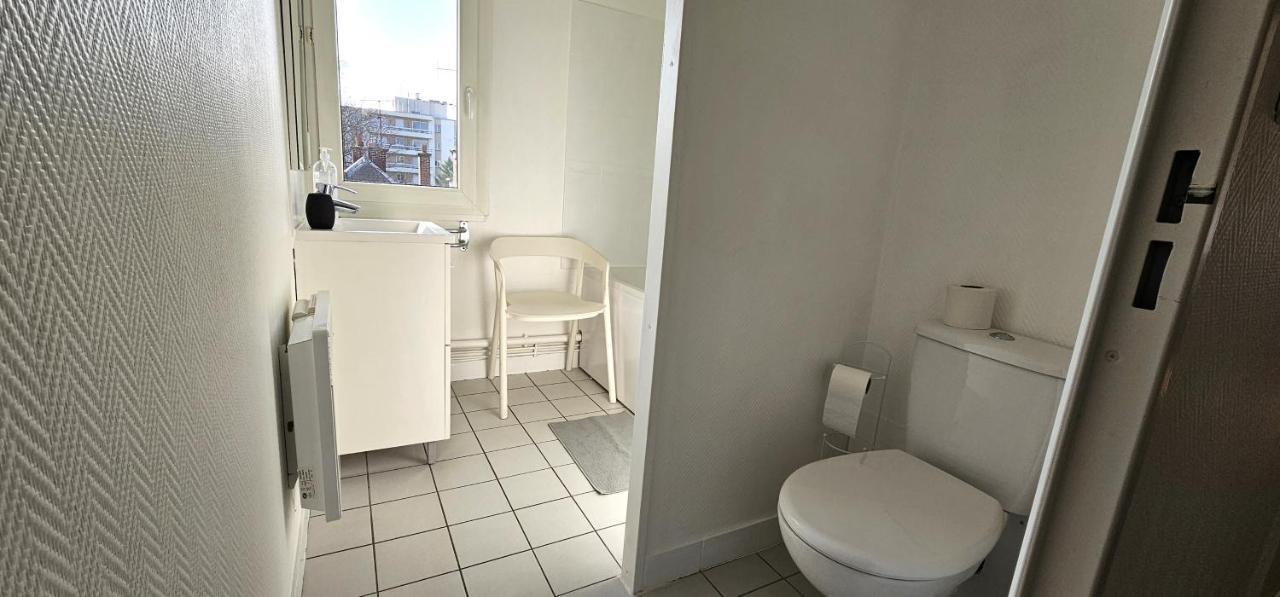 Charmant Appartement Proche Centre Ville Reims Zewnętrze zdjęcie