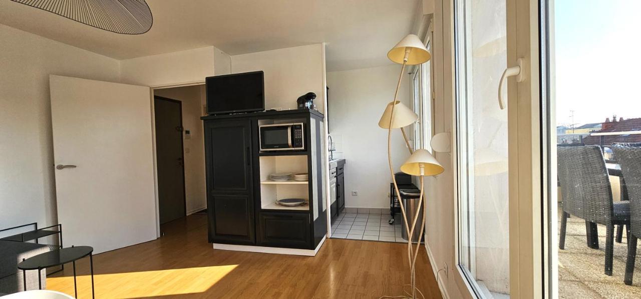 Charmant Appartement Proche Centre Ville Reims Zewnętrze zdjęcie
